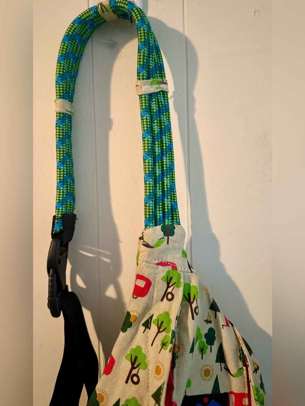 KAVU Original Rope Bag - Compact Lightweight Crossbody - Campsite - Picture 8 of 10